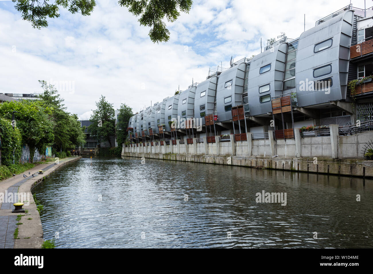 Apartments along the Grand Union Walk by Grimshaw Architects, London