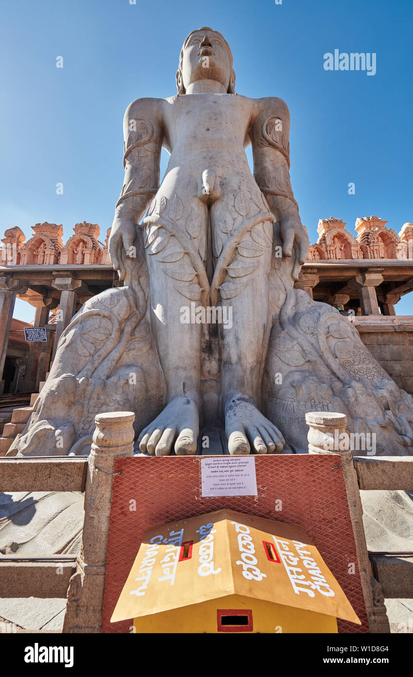 monolithic Gommateshwara statue at Shravanabelagola, Shravanabelagola