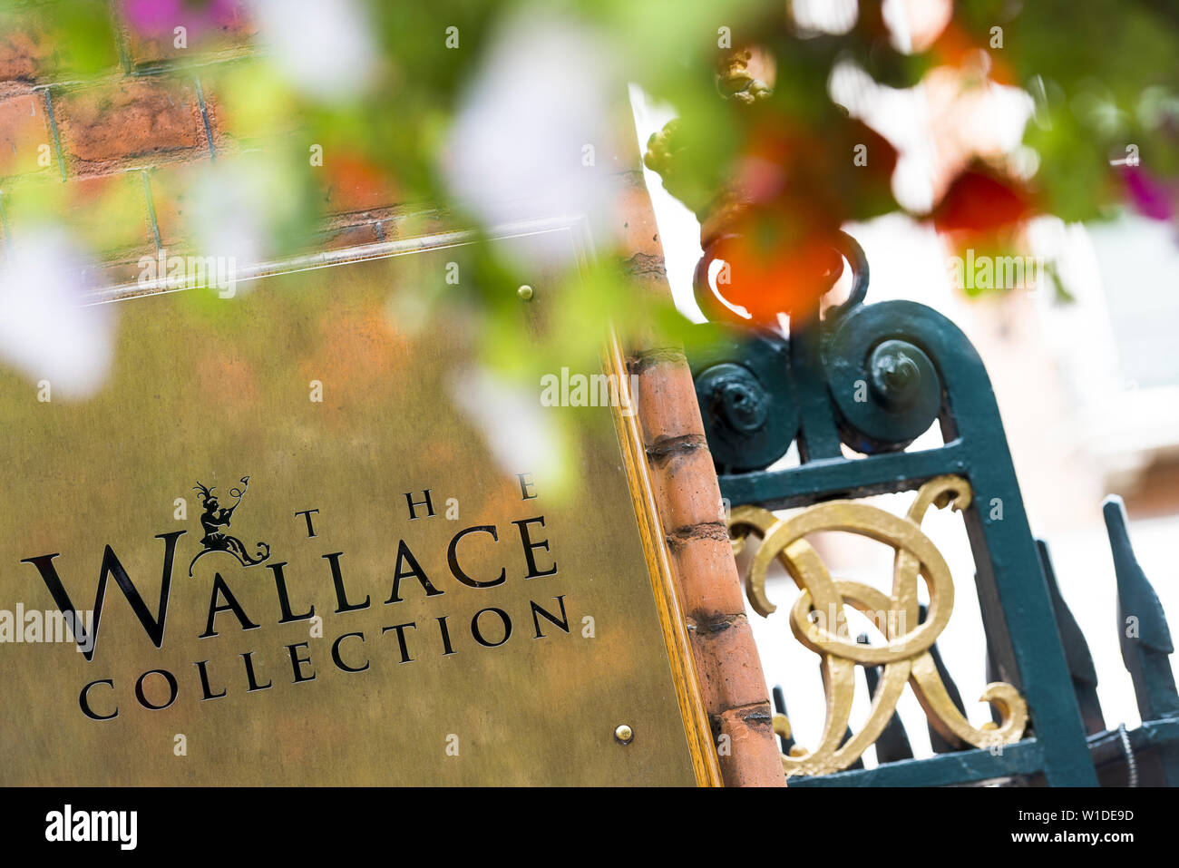The Wallace Collection signage Stock Photo