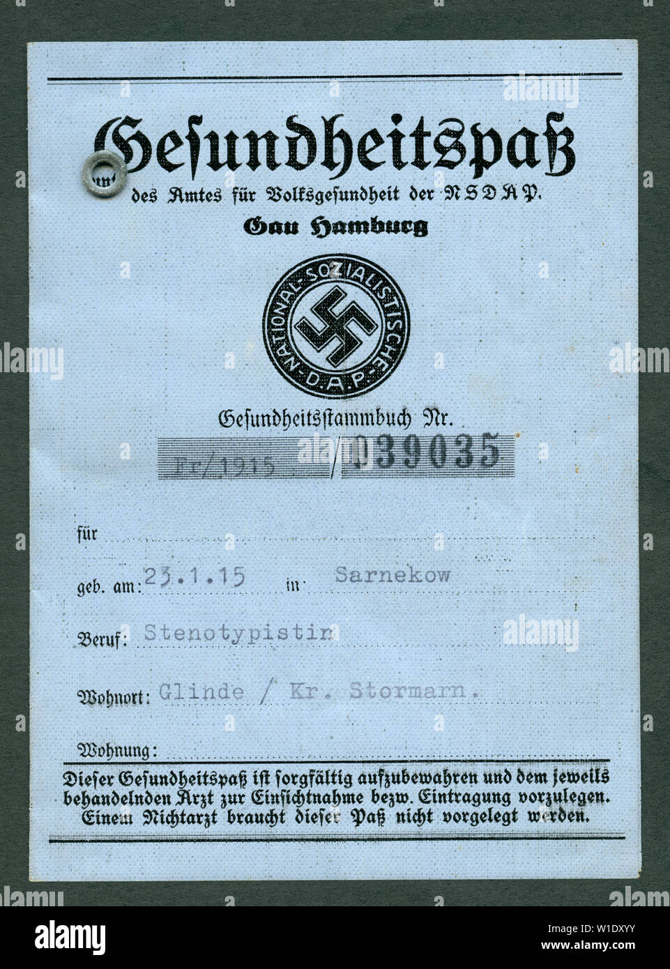 Europa, Deutschland, Hamburg, Gesundheitspass in der Zeit des Nationalsozialismus, ausgestellt am 10. 08. 1936 , Motiv darf nur zu journalistischen od Stock Photo