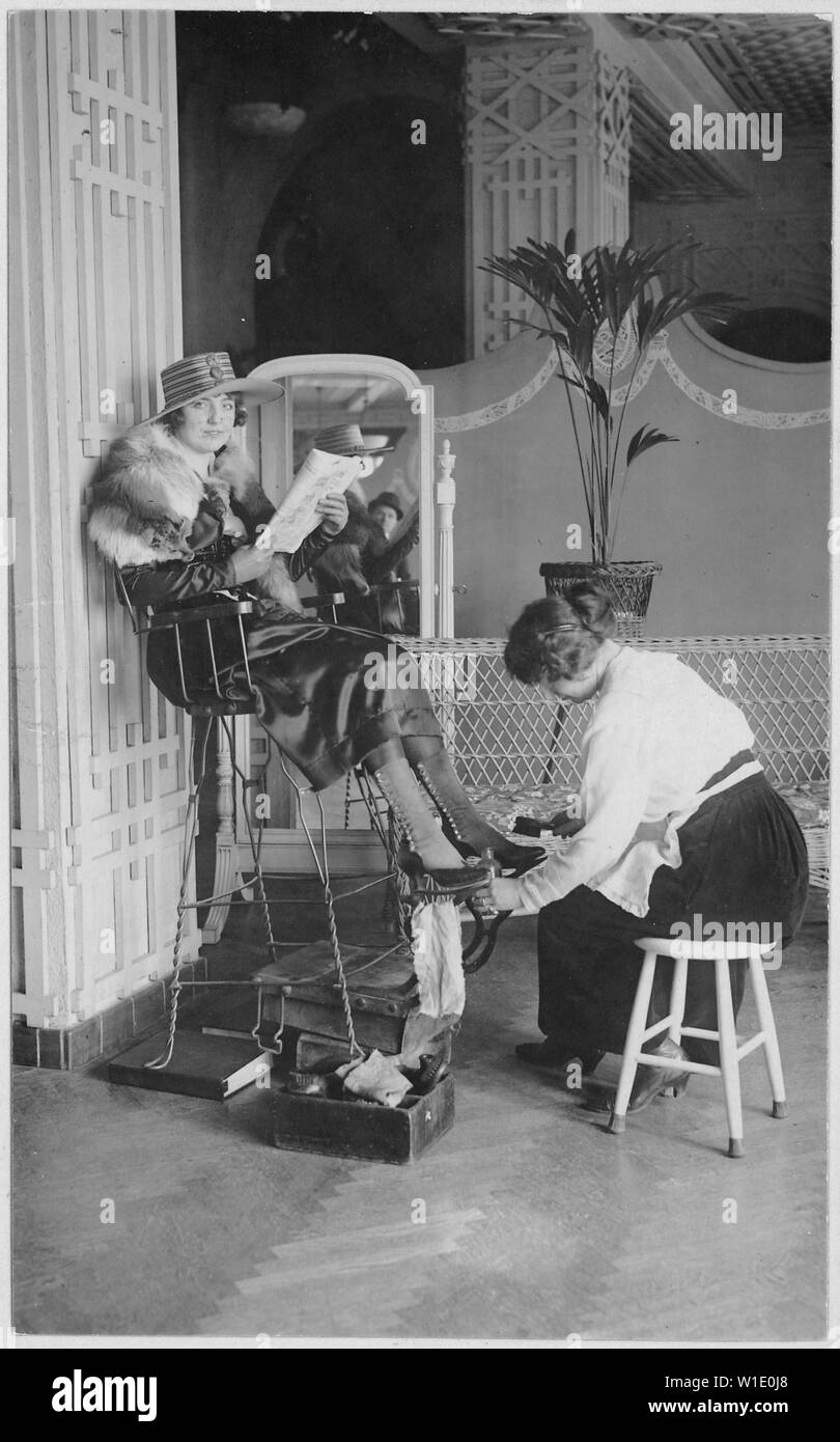 Girl bootblack, Hotel McAlpin, New York. Stock Photo