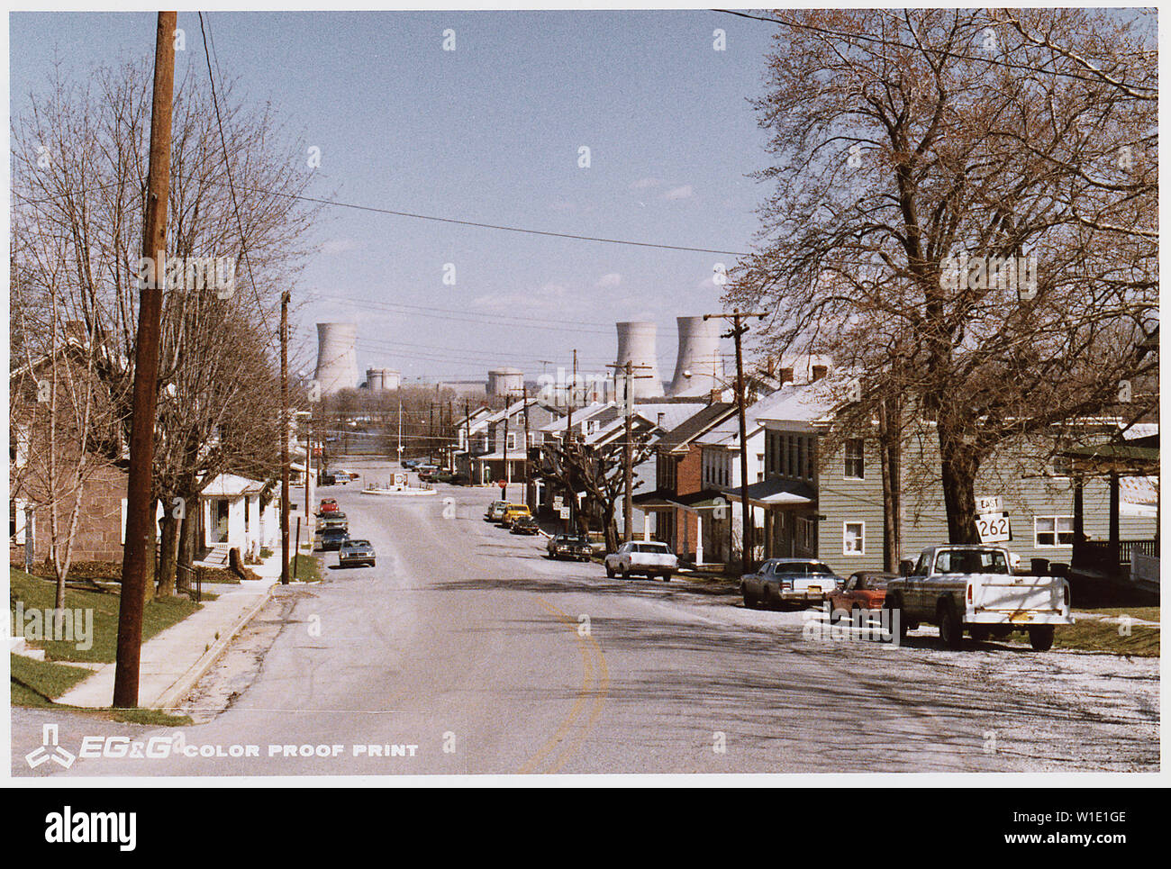 Goldsboro, [Pennsylvania]. Cooling towers in background Stock Photo Alamy