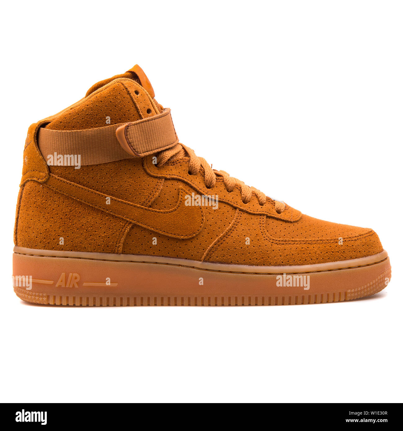 VIENNA, AUSTRIA - AUGUST 25, 2017: Nike Air Force 1 High Suede tawny  sneaker on white background Stock Photo - Alamy