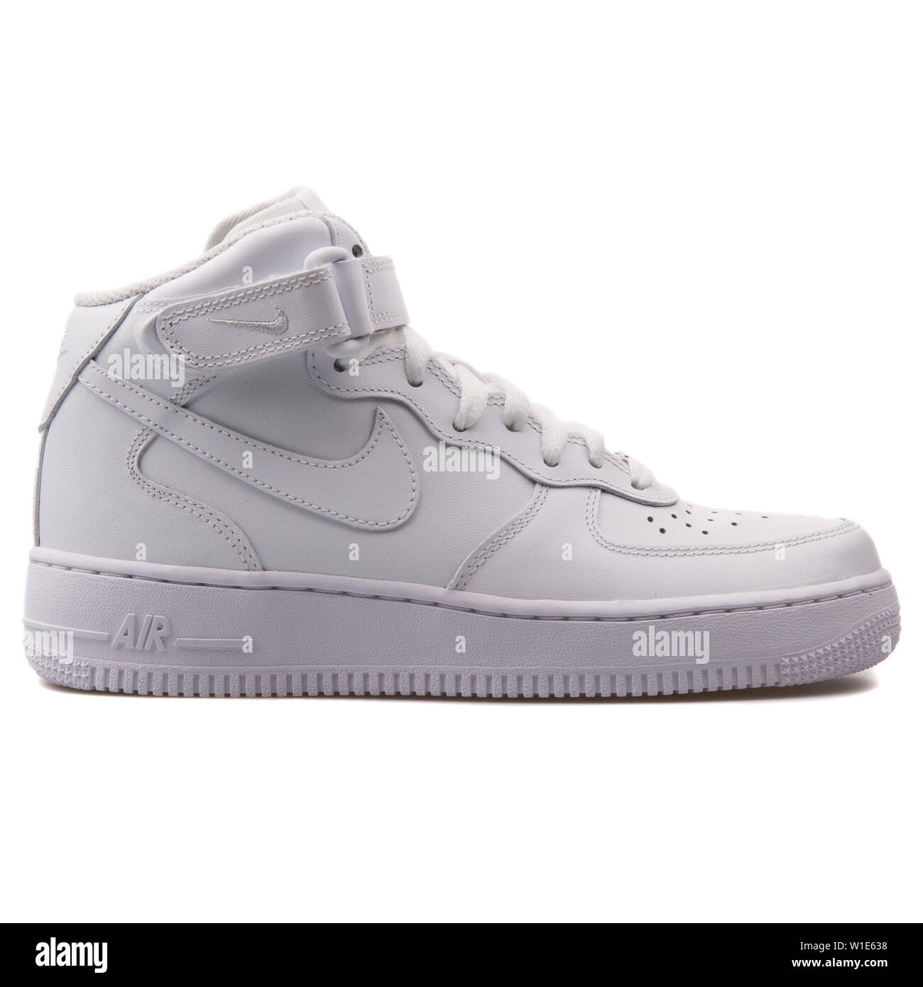 VIENNA, AUSTRIA - AUGUST 25, 2017: Nike Air Force 1 Mid 07 Leather white  sneaker on white background Stock Photo - Alamy