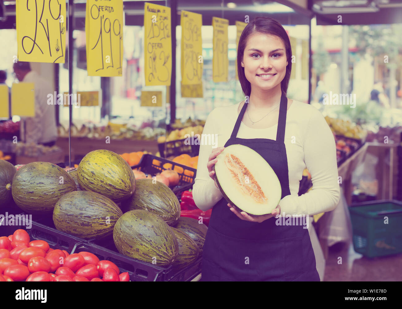 melon-farm-cantaloup-hi-res-stock-photography-and-images-alamy