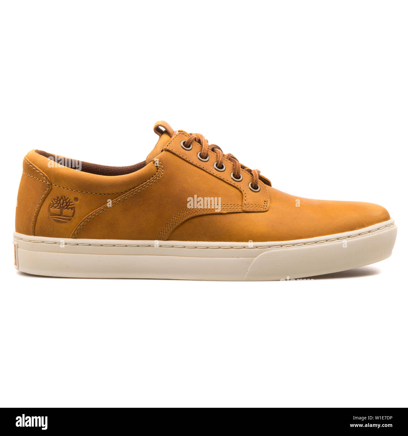 Timberland Leather Oxford Wheat shoe on 
