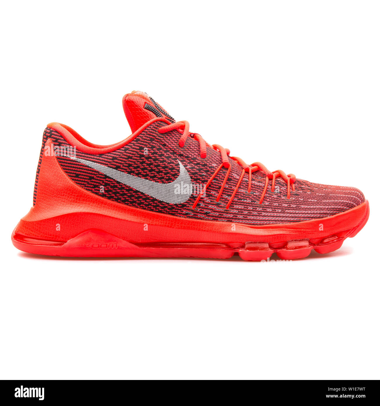 kd8 red