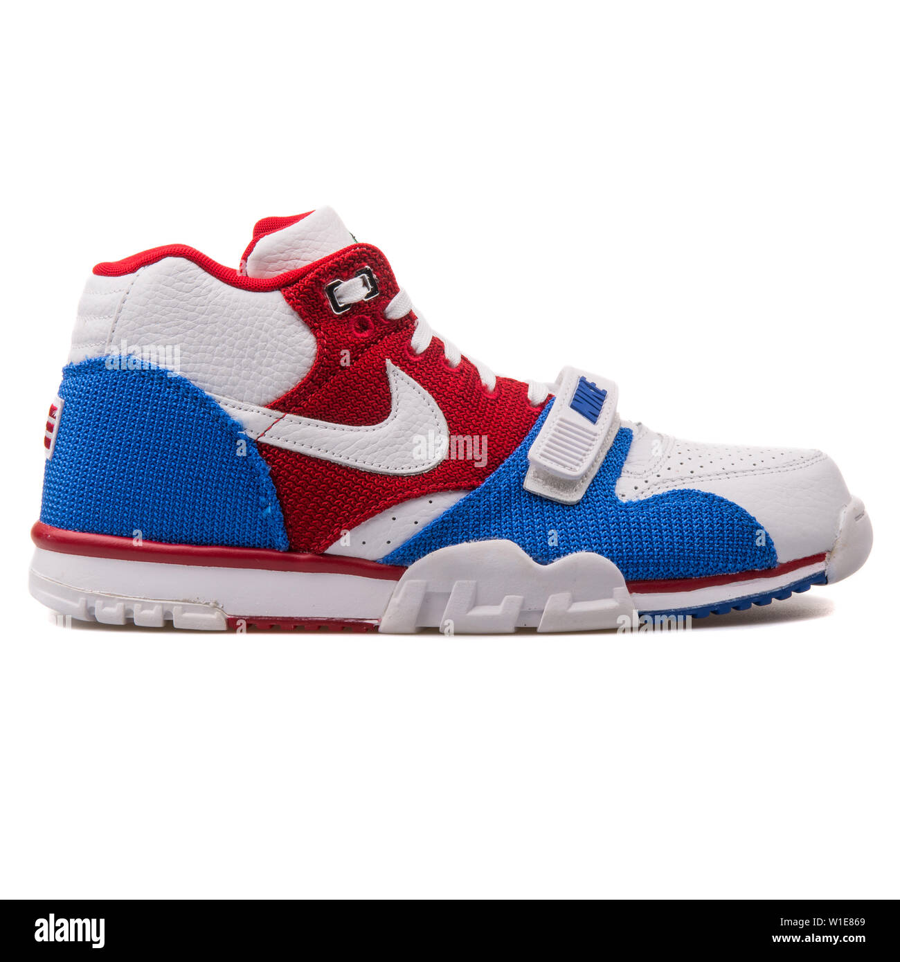 VIENNA, AUSTRIA - AUGUST 25, 2017: Nike Air Trainer 1 Mid Premium QS white,  red and blue sneaker on white background Stock Photo - Alamy