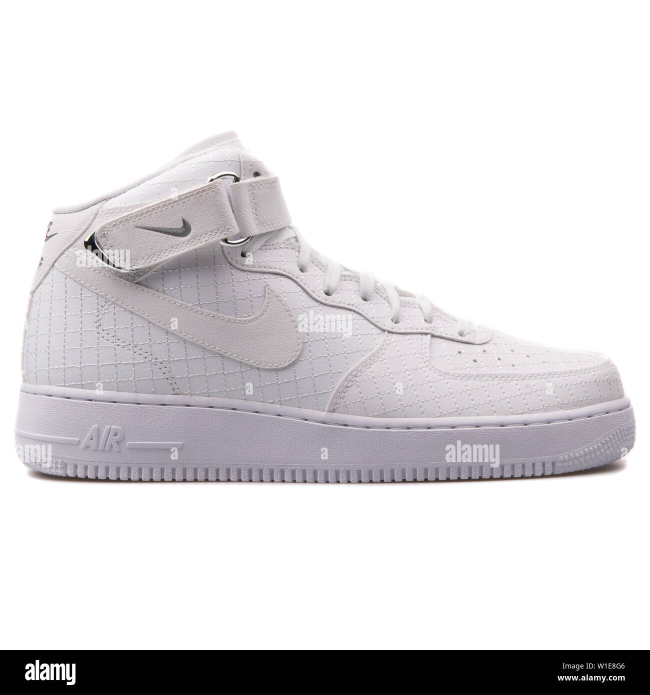 lv8 air force 1 mid