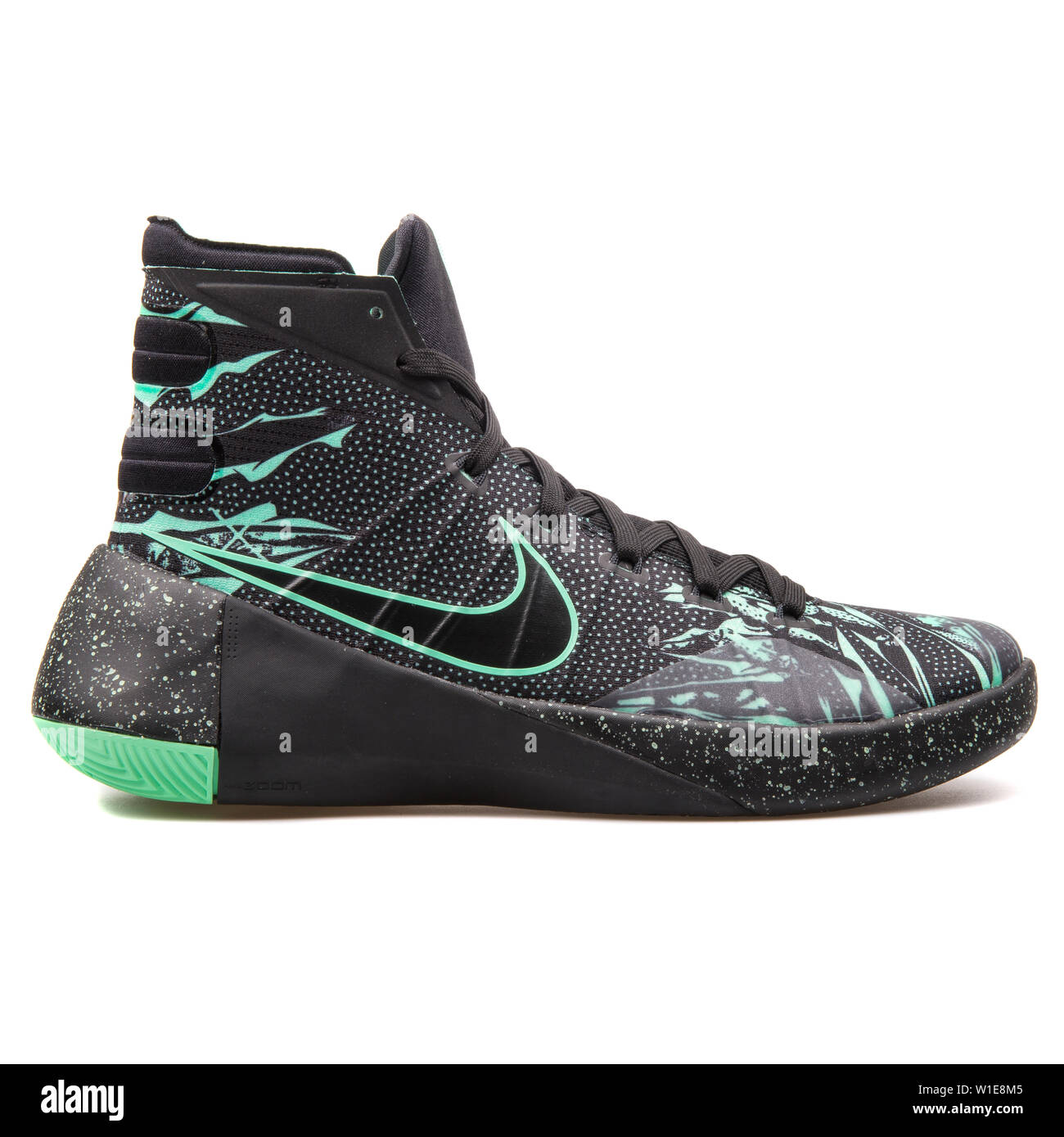 Hyperdunk hi-res stock photography and images - Alamy