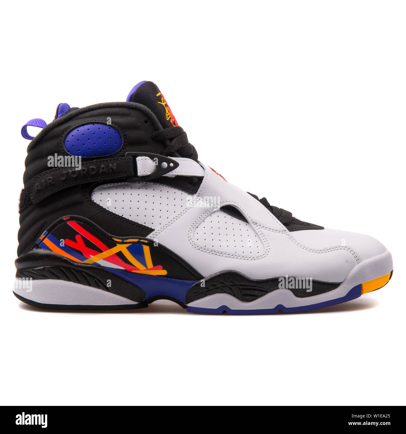 Air jordan 8 retro hi-res stock photography and images - Alamy