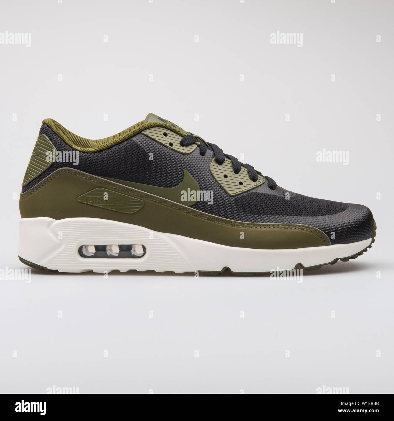 Nike Air Max 90 Essential Noire Chaussures Baskets homme