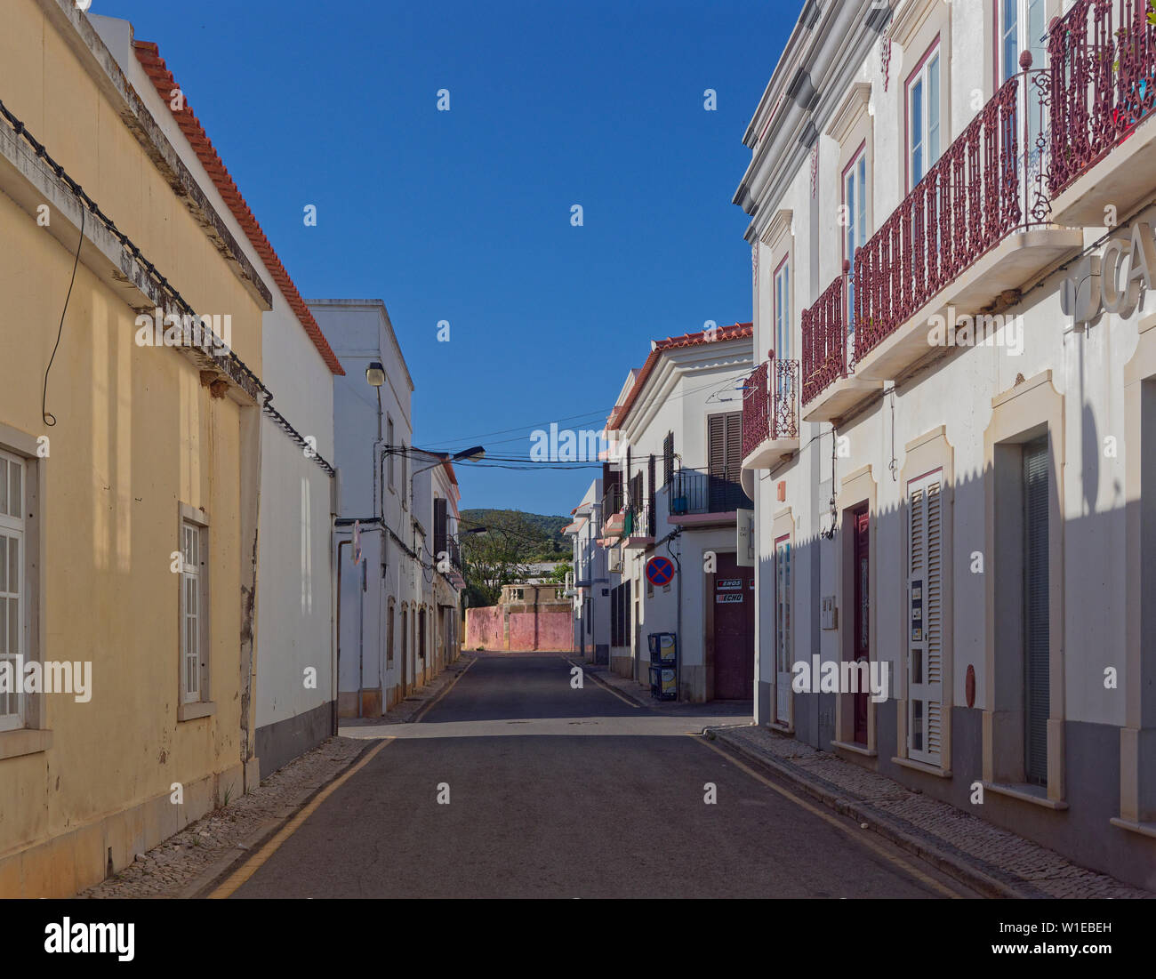 Portuguese side street hi-res stock photography and images - Alamy