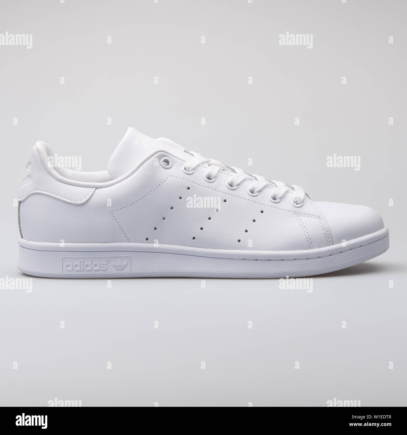 stan smith stock