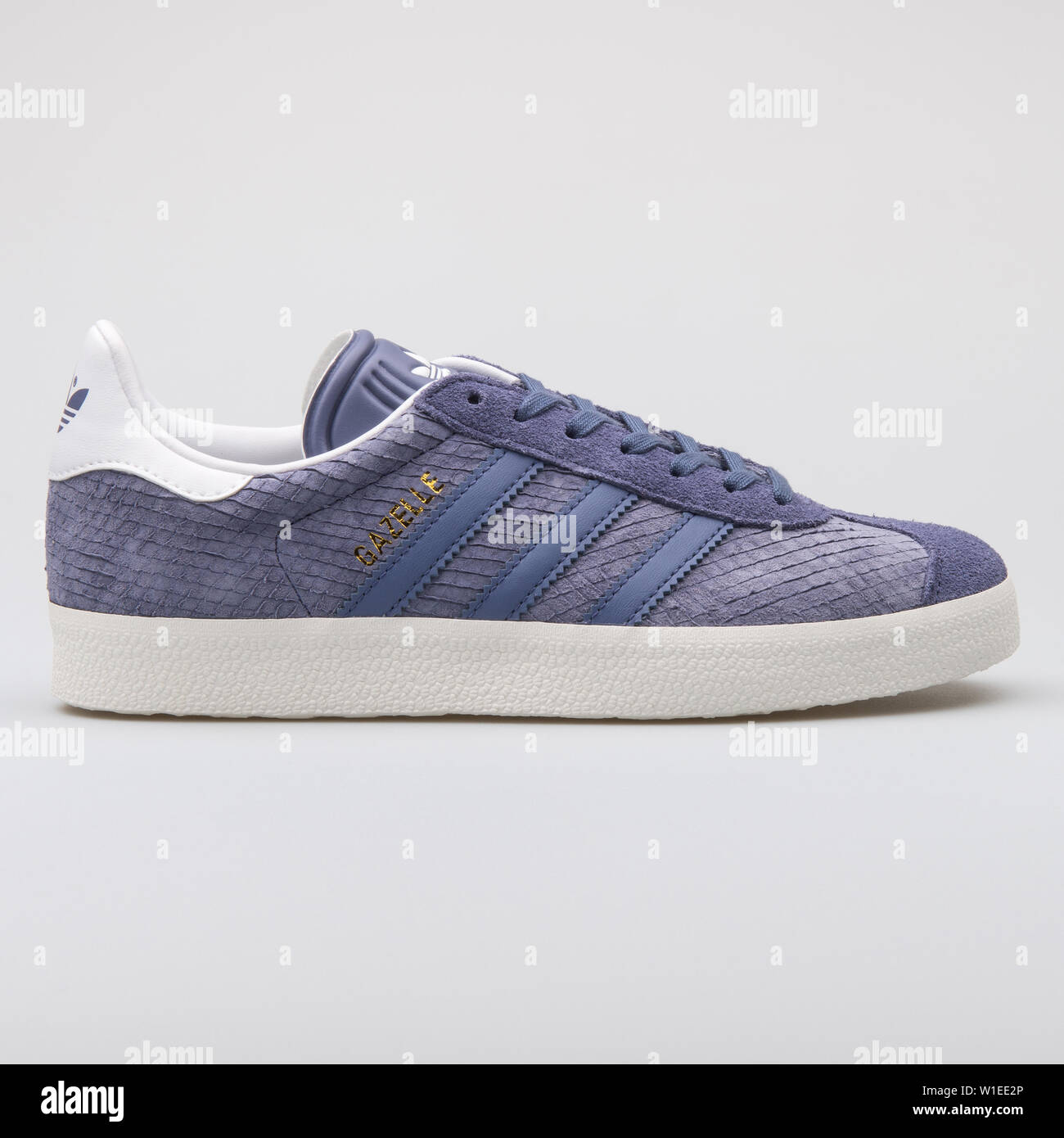 VIENNA, AUSTRIA - AUGUST 7, 2017: Adidas Gazelle purple sneaker on white  background Stock Photo - Alamy