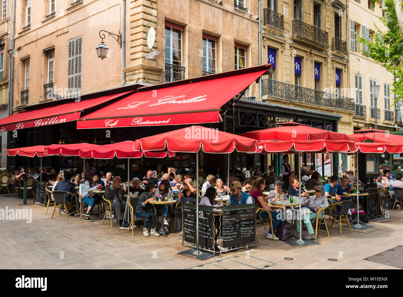 Cafe, Aix en Provence, Bouches du Rhone, Provence, Provence-Alpes-Cote d'Azur, France, Europe Stock Photo