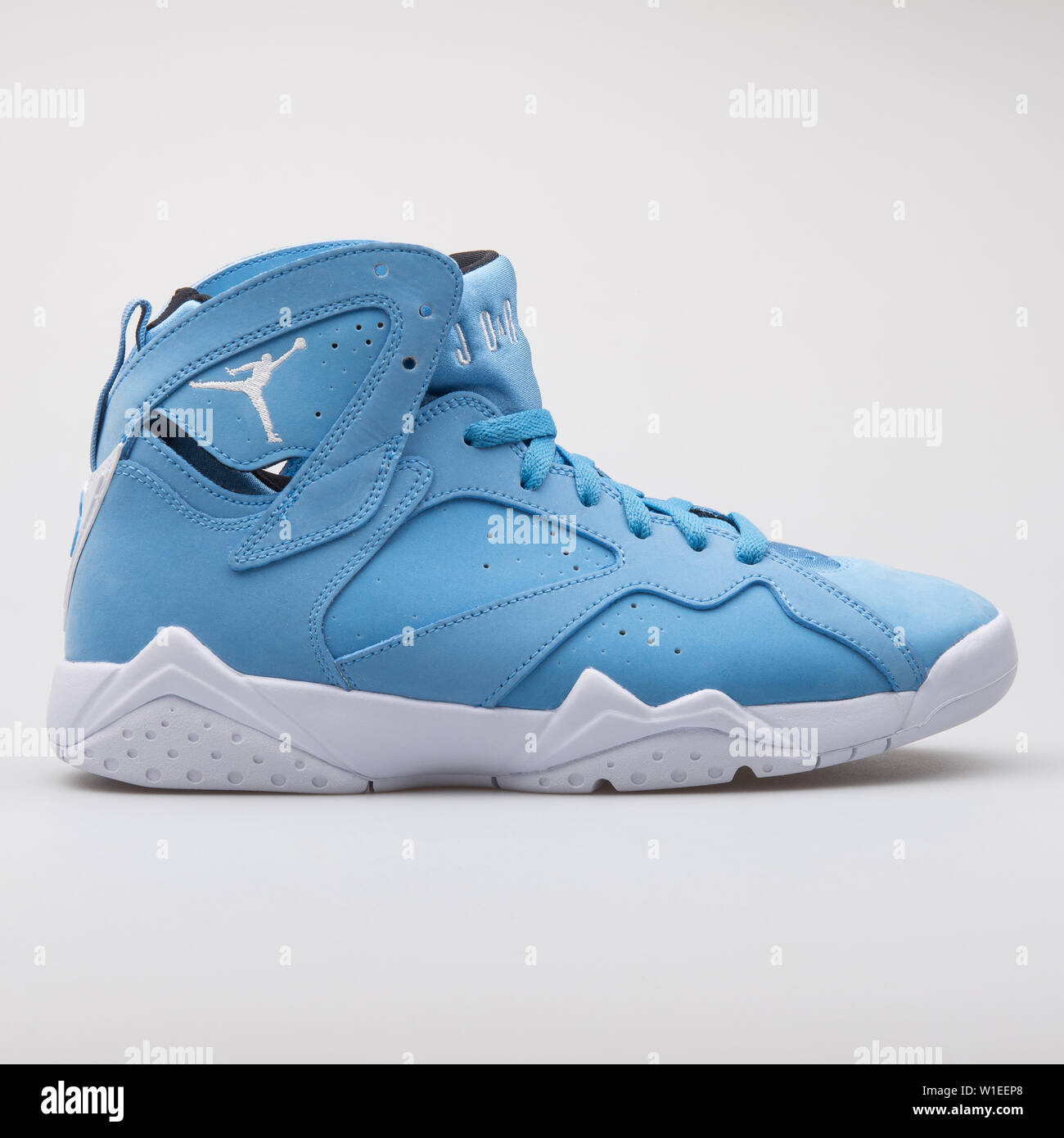 Light blue sales retro 7