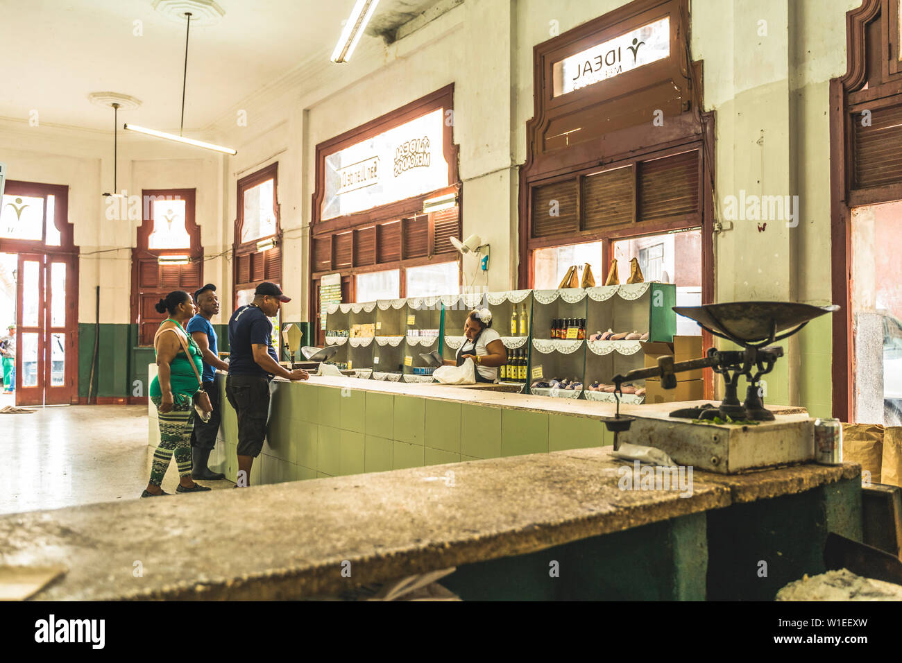 Local shop in old La Habana (Havana), Cuba, West Indies, Caribbean, Central America Stock Photo