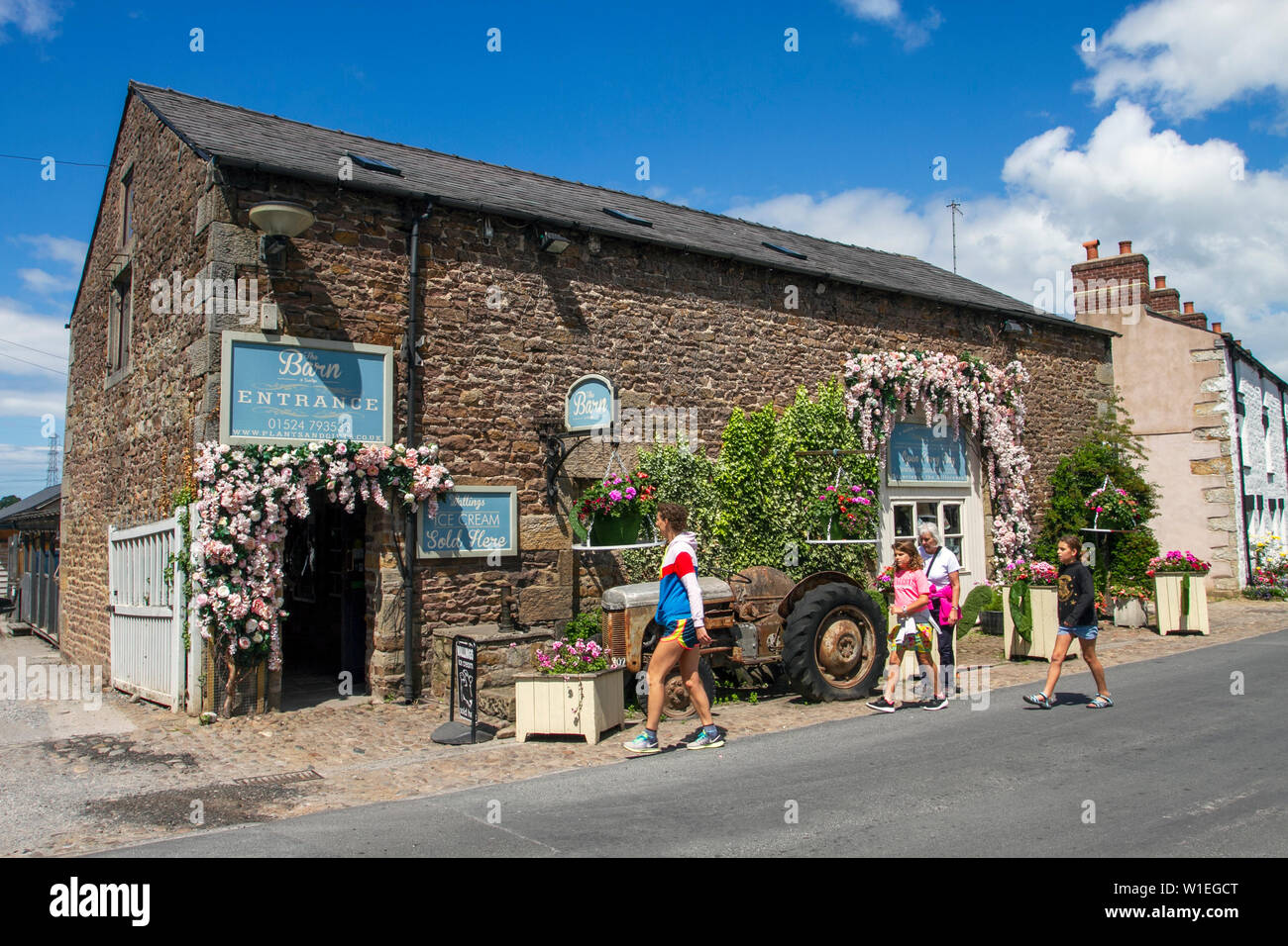 Scorton, Lancaster. UK Weather. 2nd July, 2019. The sun breaks through