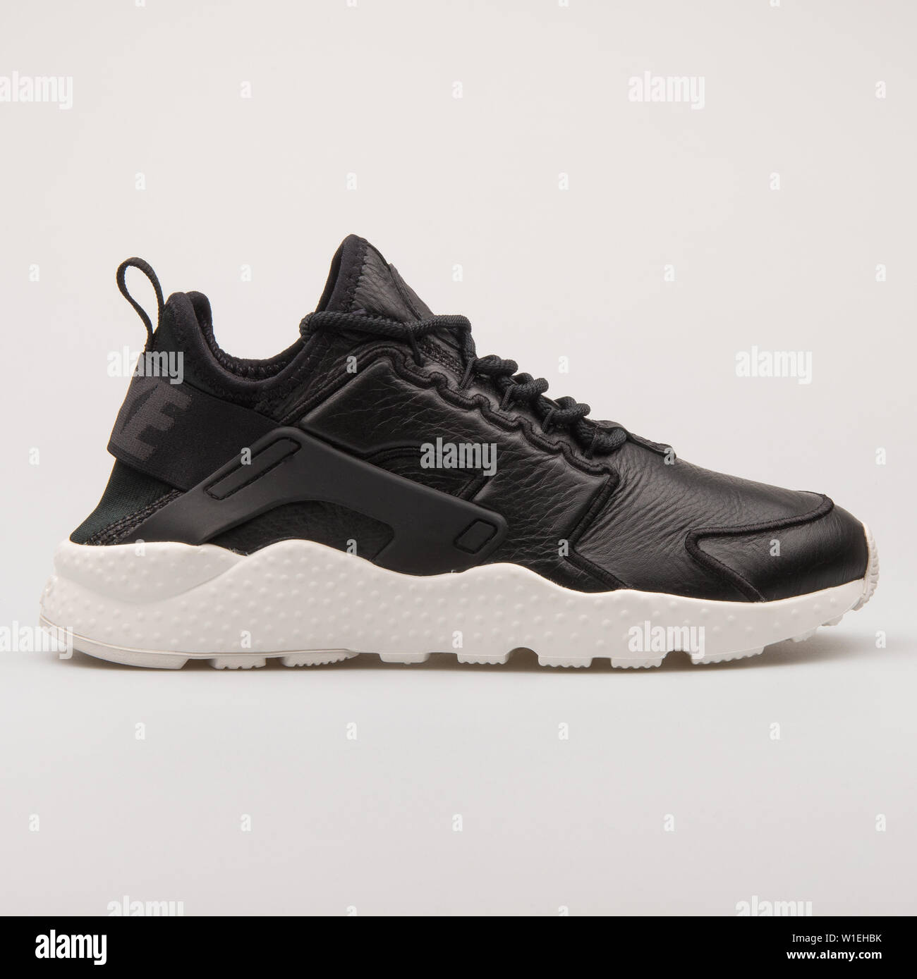 Nike huarache hi-res stock photography and images - Alamy