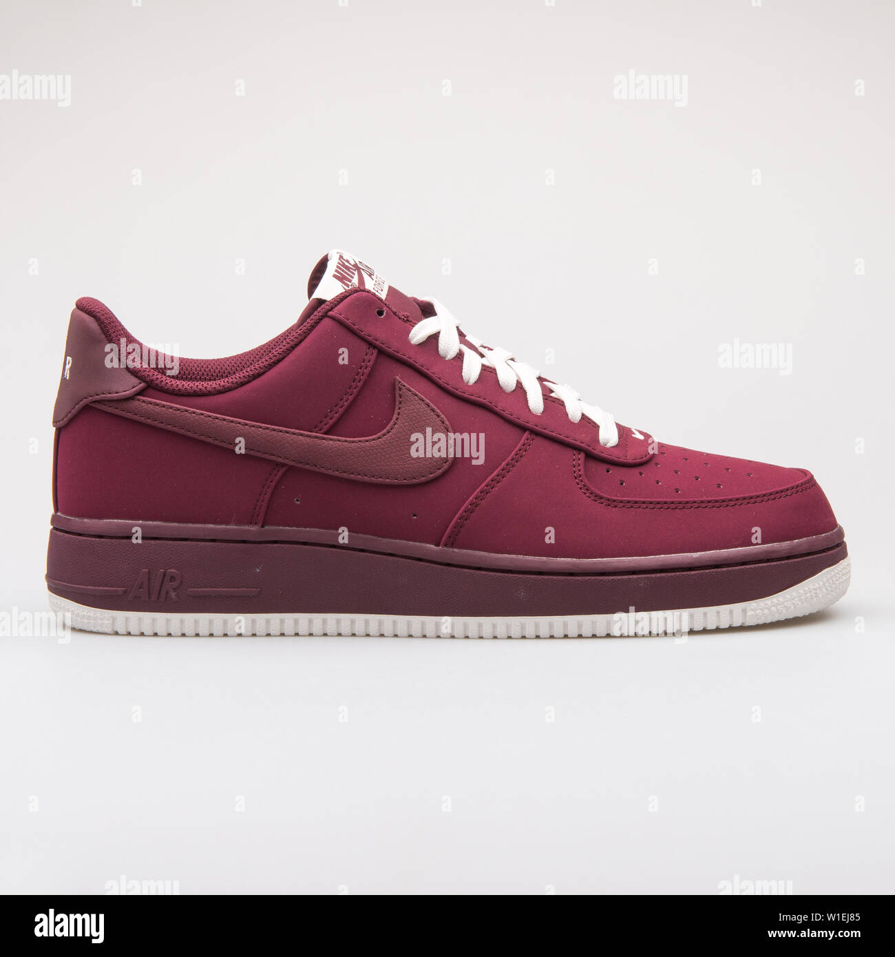 VIENNA, AUSTRIA - AUGUST 23, 2017: Nike Air Force 1 maroon sneaker on white  background Stock Photo - Alamy