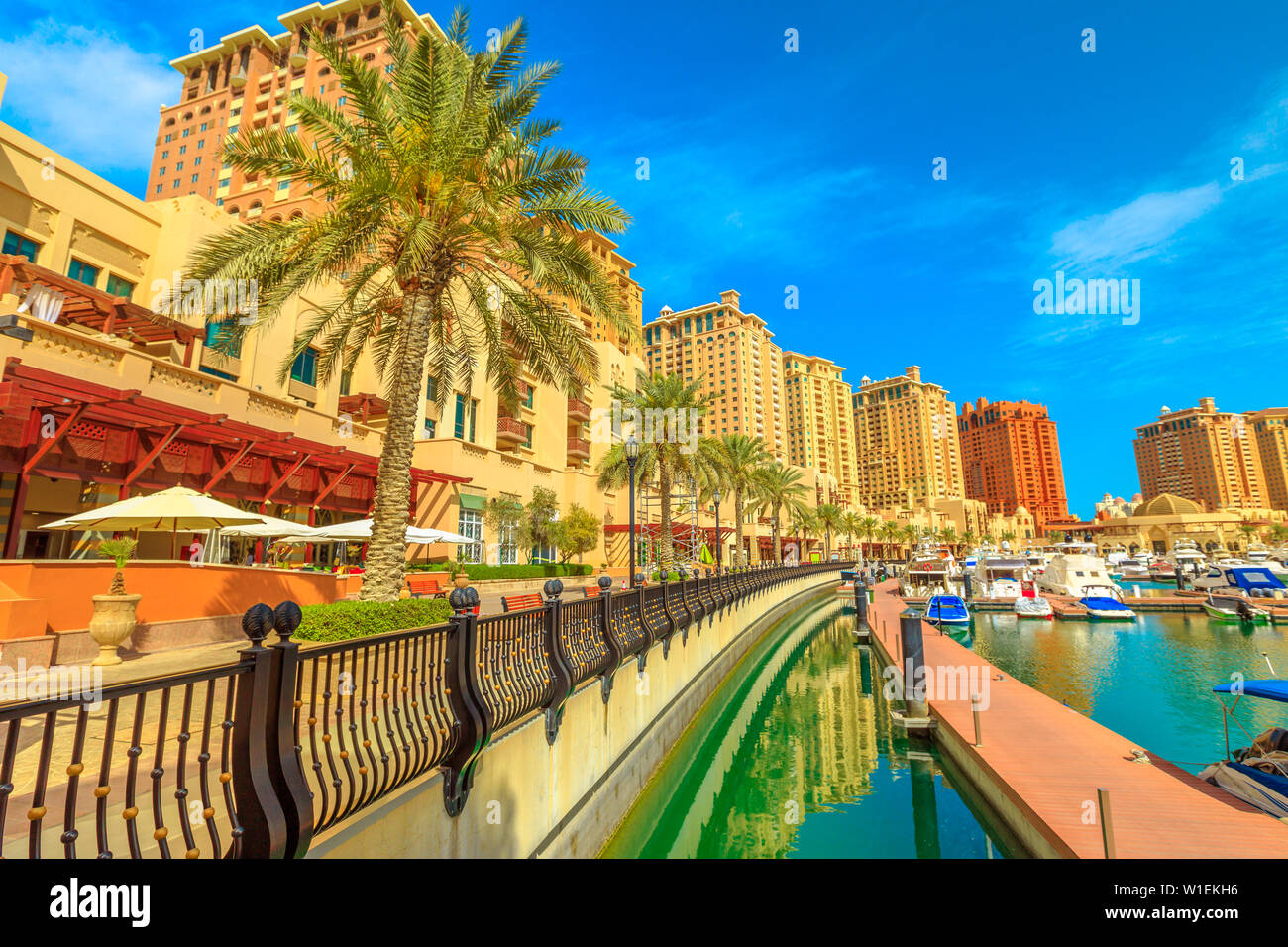 Porto arabia hi-res stock photography and images - Alamy