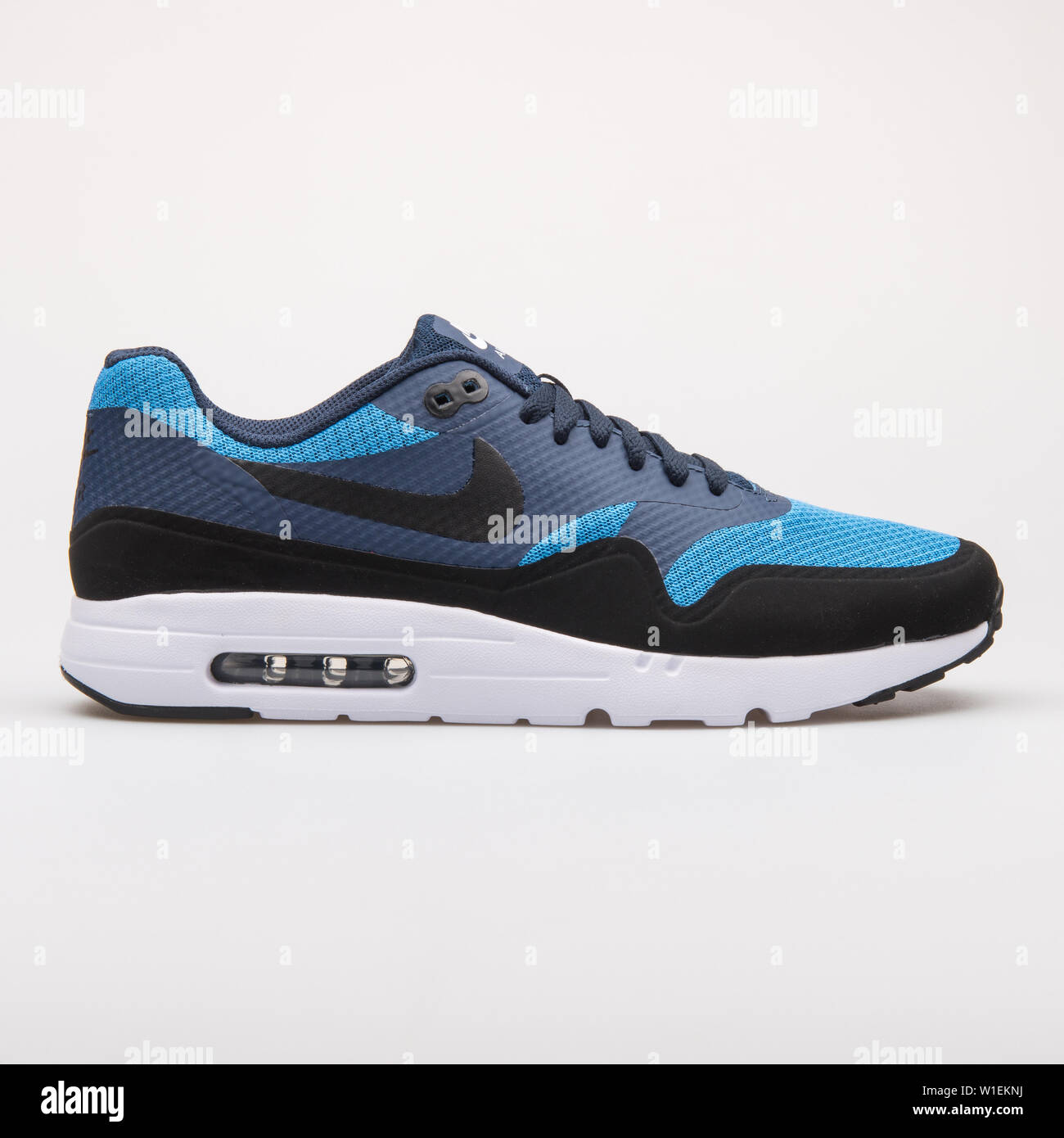 VIENNA, AUSTRIA - AUGUST 28, 2017: Nike Air Max 1 Ultra Essential black,  blue and obsidian sneaker on white background Stock Photo - Alamy