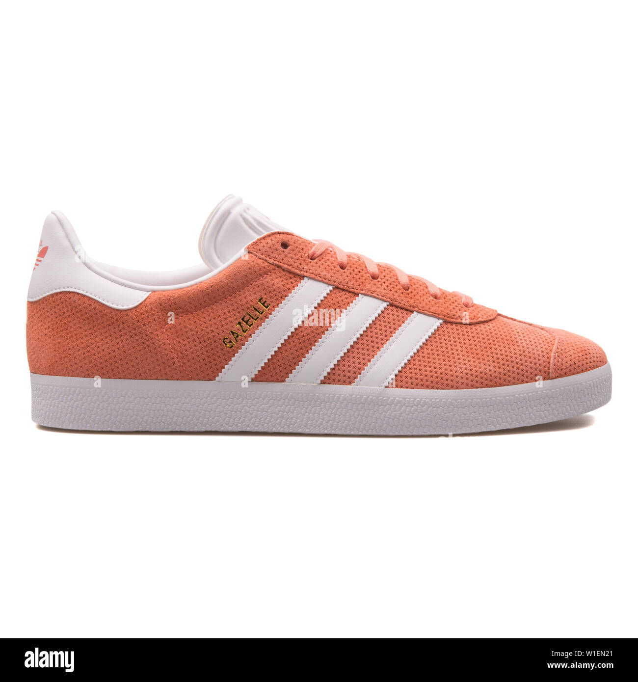 VIENNA, AUSTRIA - AUGUST 30, 2017: Adidas Gazelle orange sneaker on white  background Stock Photo - Alamy