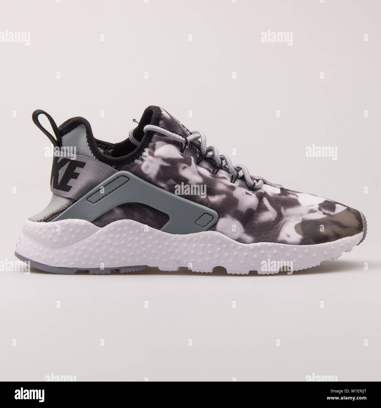 nike air huarache print