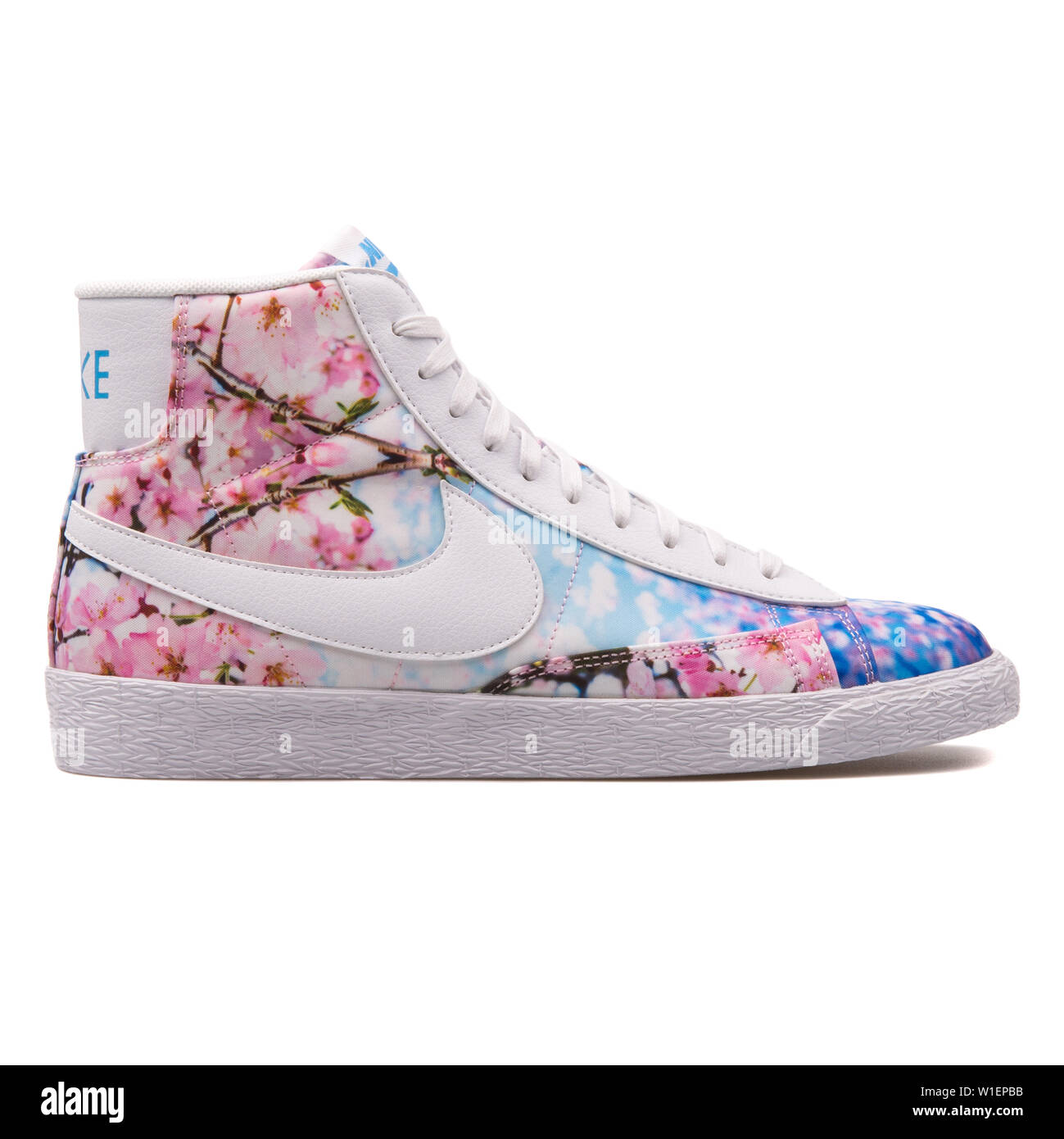 VIENNA, AUSTRIA - AUGUST 10, 2017: Nike Blazer Mid Print Cherry Blossom  sneaker on white background Stock Photo - Alamy