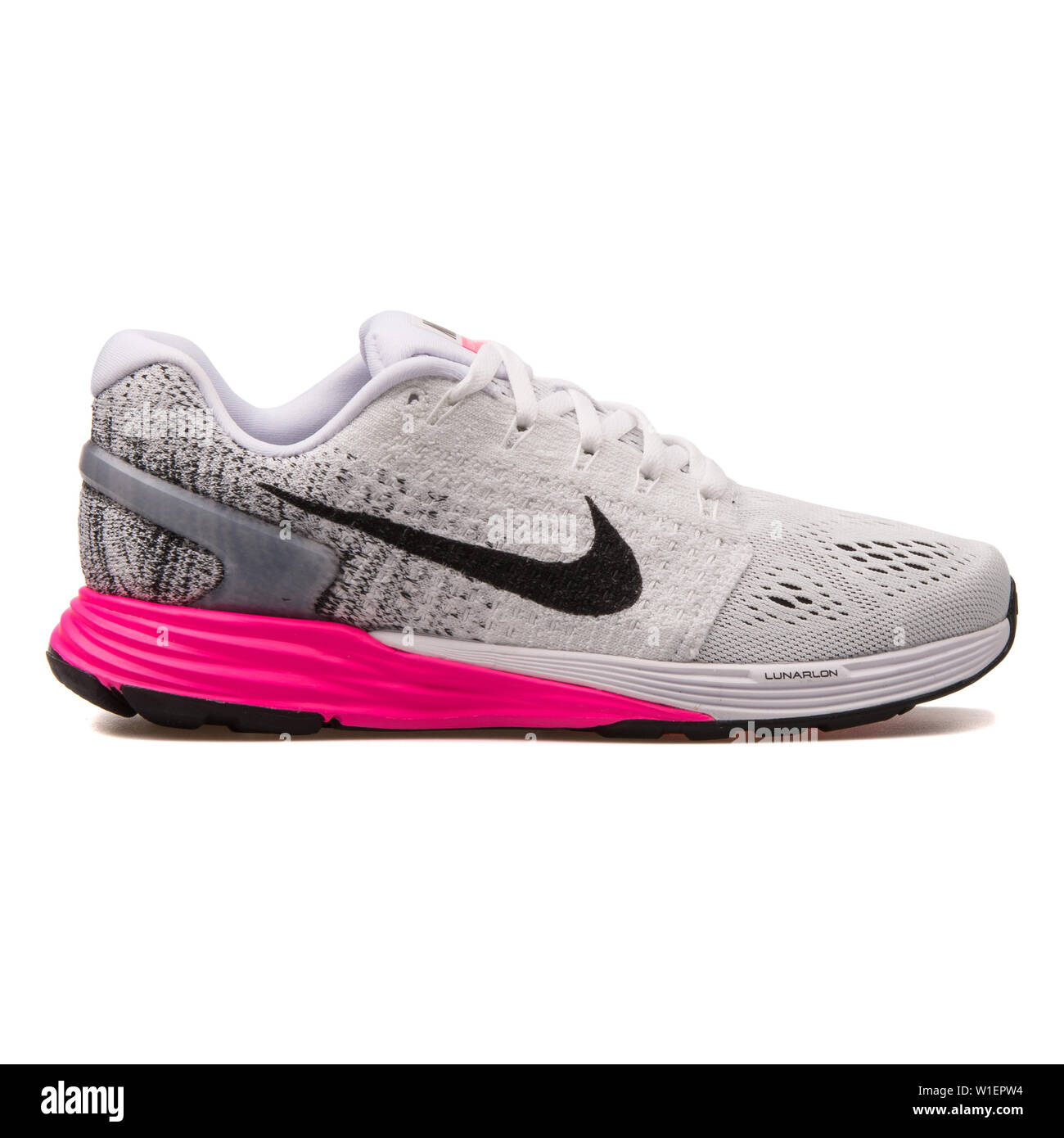 VIENNA, AUSTRIA - AUGUST 10, 2017: Nike Lunarglide 7 white and pink sneaker  on white background Stock Photo - Alamy