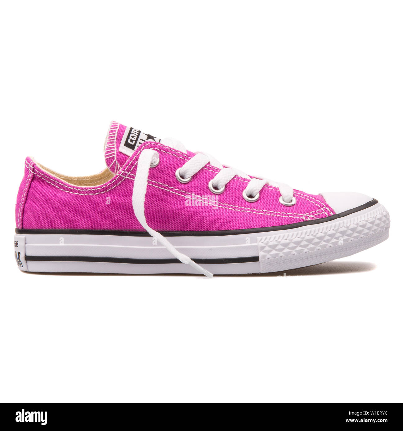 converse all star austria Online Shopping for Women, Men, Kids Fashion &  Lifestyle|Free Delivery & Returns! -