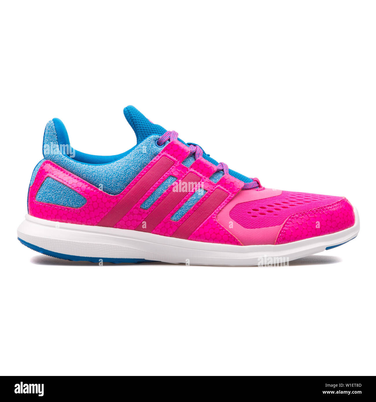 Adidas kids sportswear hi-res stock photography and images - Alamy