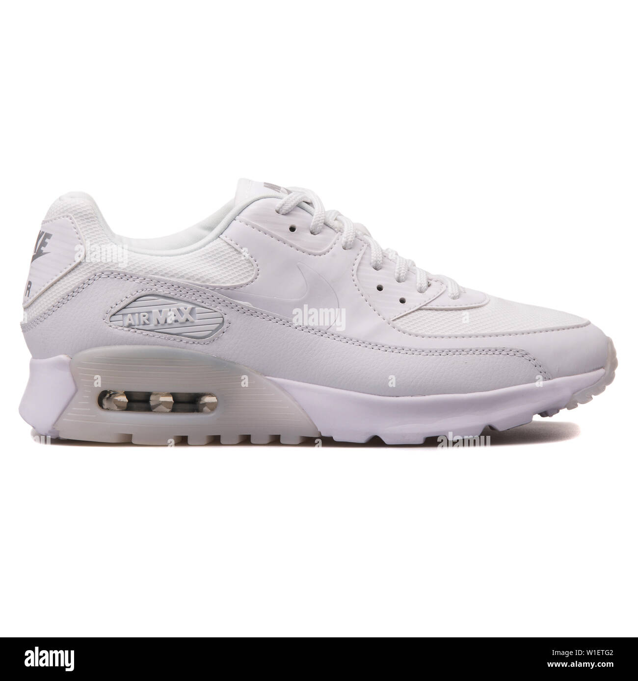 Nike air max trainers hi-res stock photography and images - Page 10 - Alamy