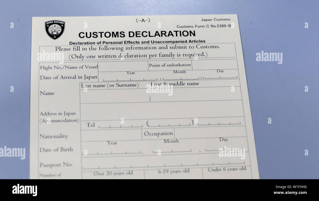 Japanese customs declaration form at airport counter Stock Photo - Alamy