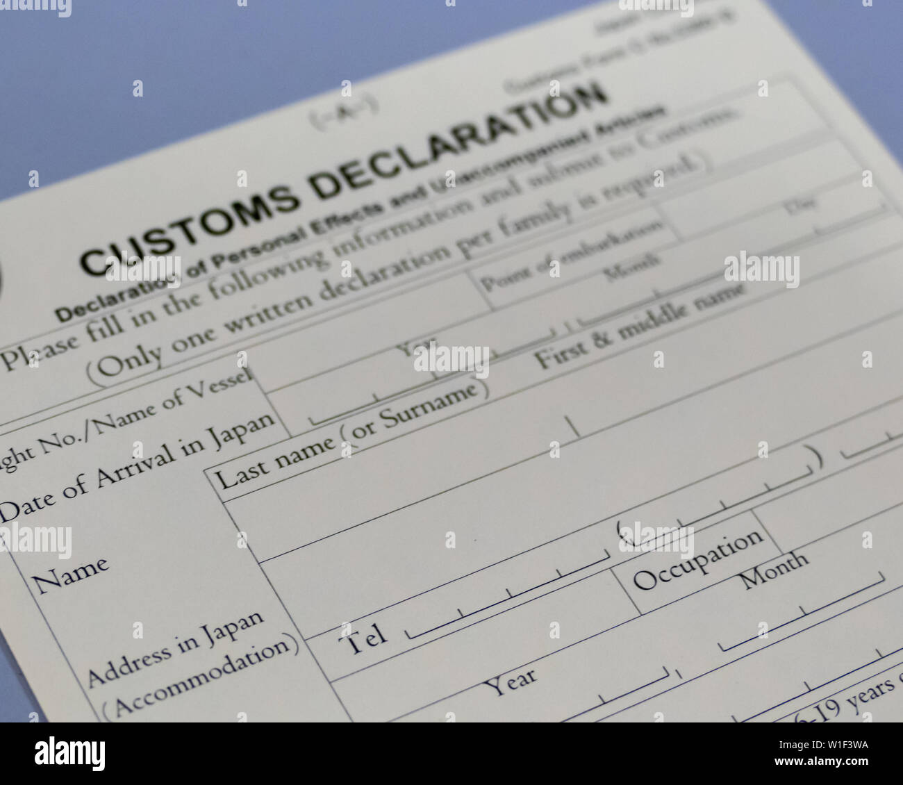 Japanese customs declaration form at airport counter Stock Photo Alamy