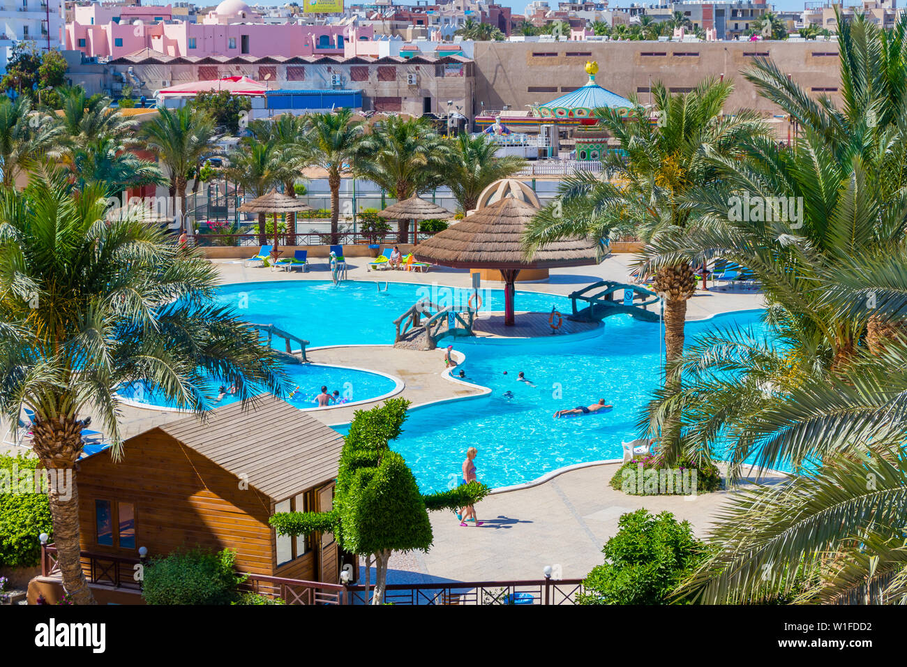 Египет апрель на двоих. Отель Sea Gull Beach Resort & Club 4*. Сиагул отель Египет Хургада. Хургада отель Чайка. Отель Сигал Хургада фото.