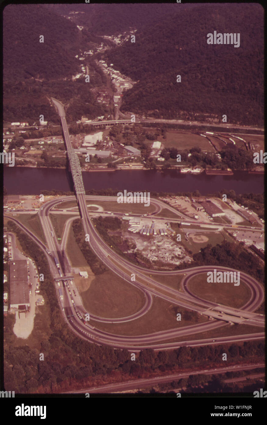 KANAWHA CITY INTERCHANGE OF THE WEST VIRGINIA TURNPIKE Stock Photo Alamy