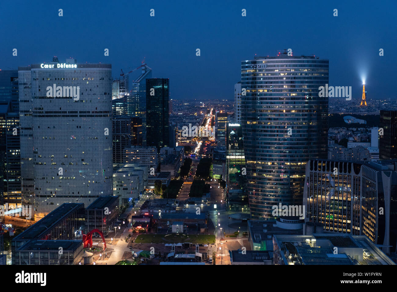 La Défense (Pariser Geschäftsviertel). // La Défense (Paris business district). Stock Photo