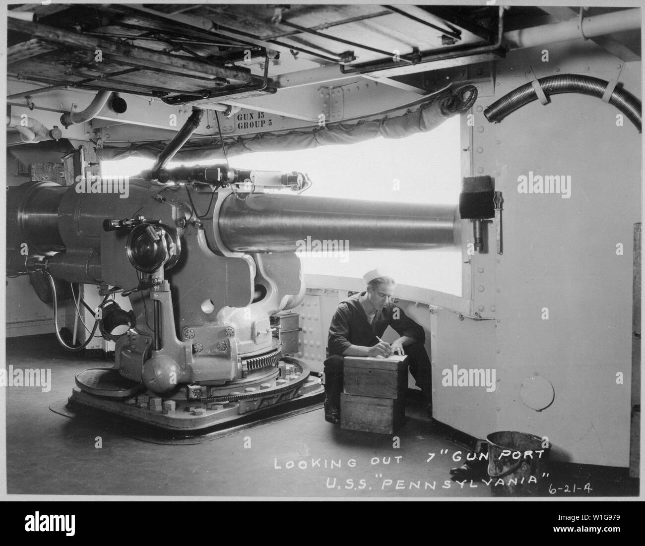 7-inch Gun Port aboard USS PENNSYLVANIA Details about   New World War I Photo 1918-6 Sizes!