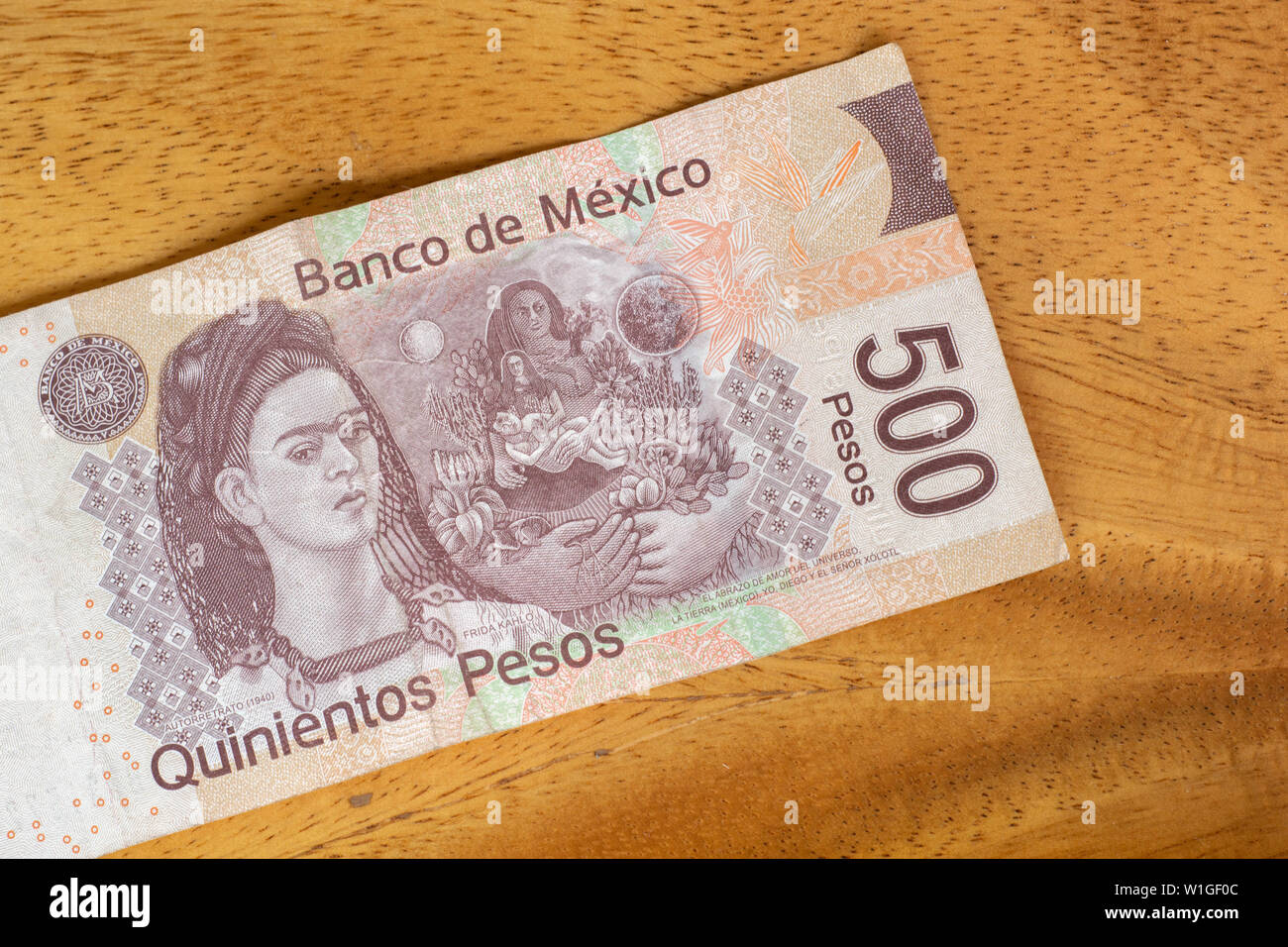 Five Hundred Mexican Pesos Frida Side Stock Photo Alamy five-hundred-mexican-pesos-stock-photo-alamy