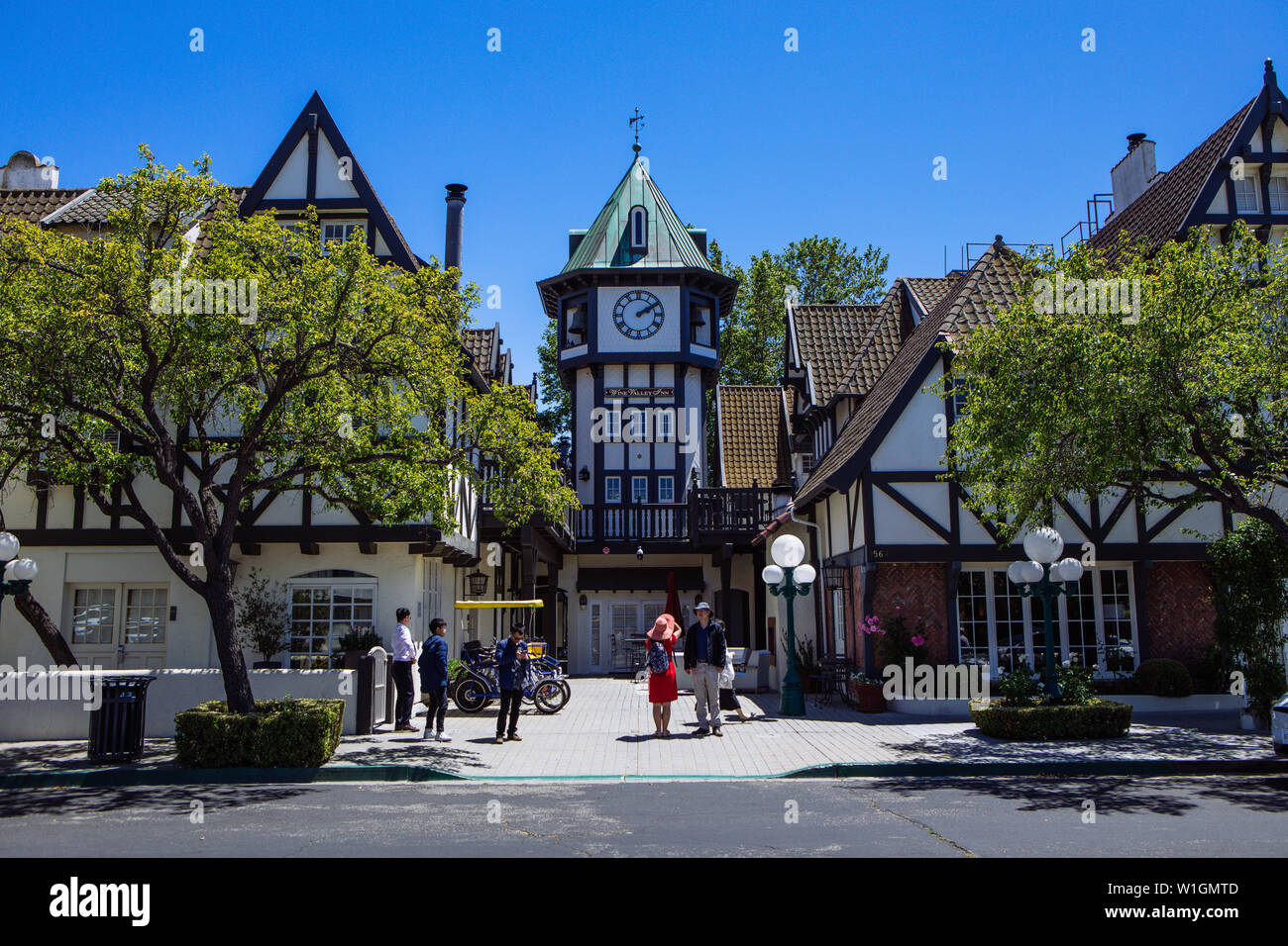 wine-valley-inn-facade-in-solvang-danish-town-santa-barbara