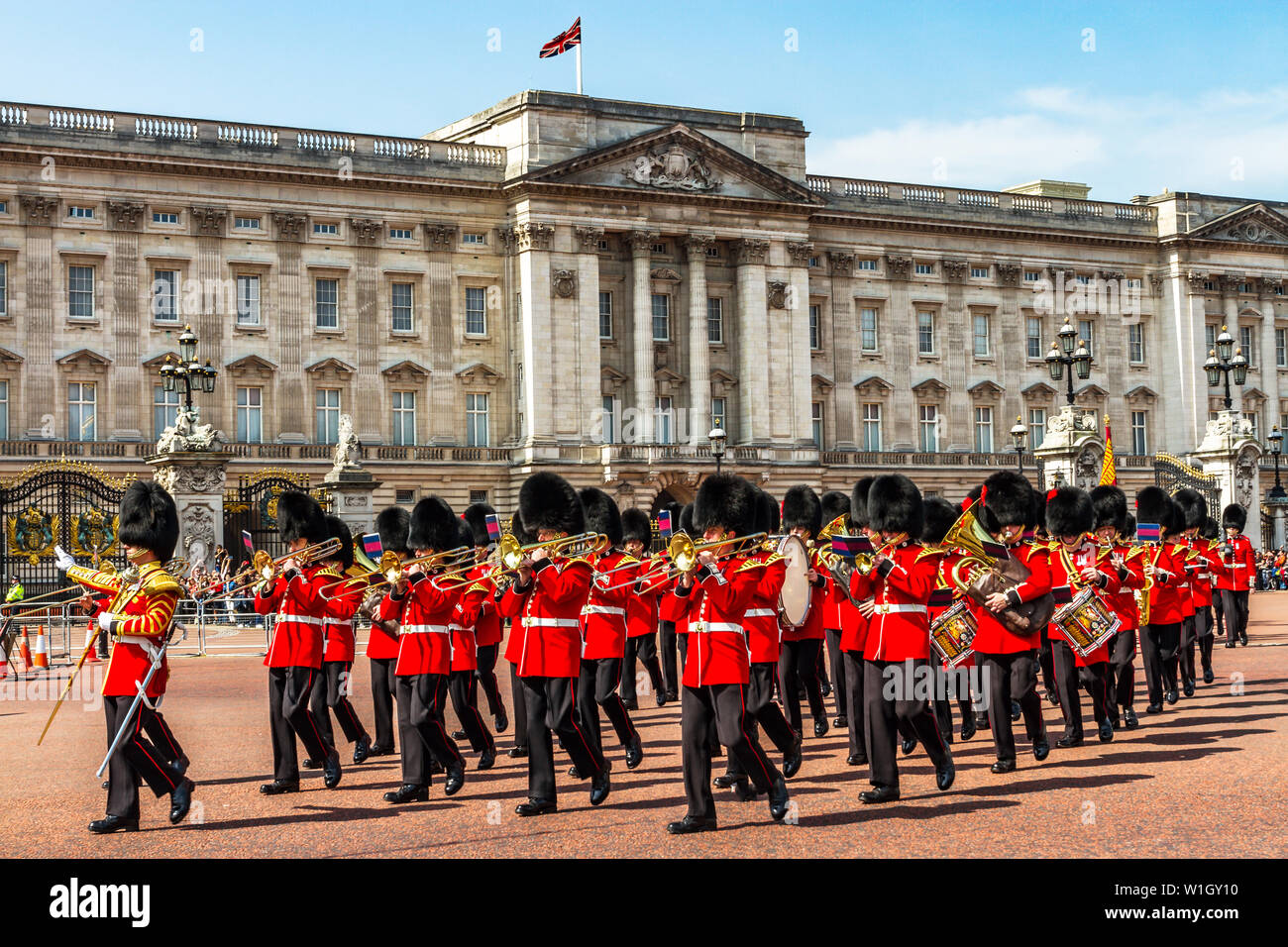 Buckingham Palace Changing Of The Guard