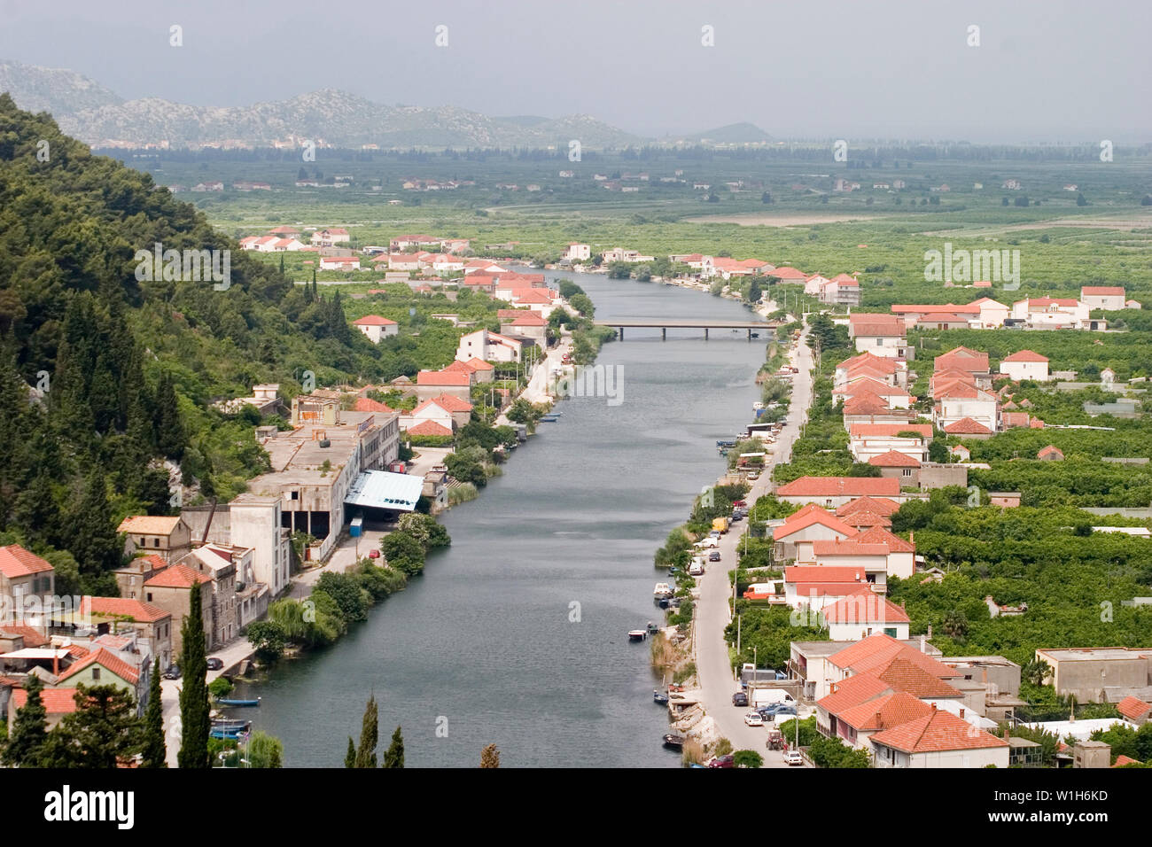 Old fort high above the Neretzva River delta in Opuzen, just inland from the Croatian Dalmatian coast a few kilometers north of Bosnia-Herzegovina. Stock Photo
