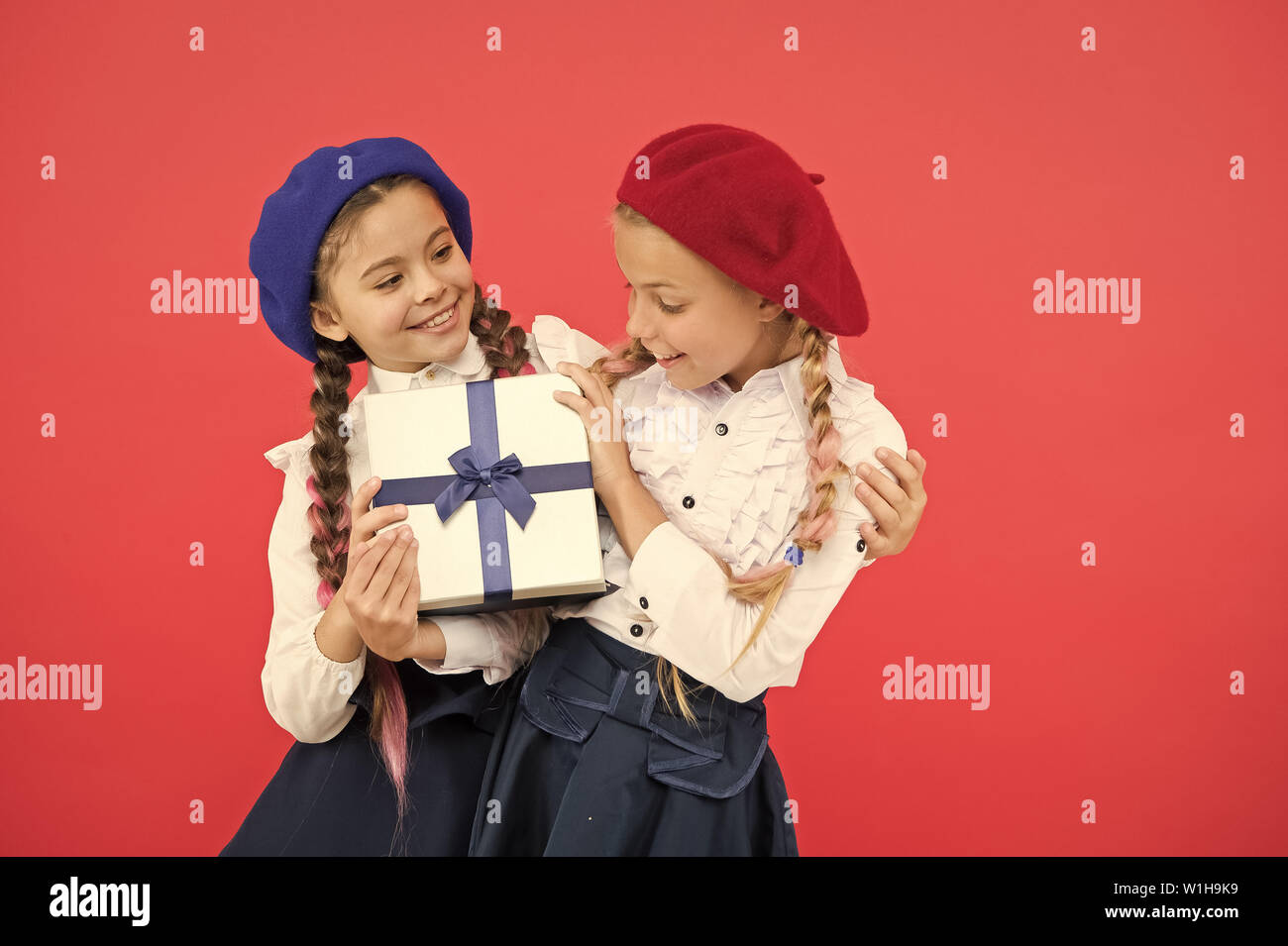 small christmas gifts for children's friends