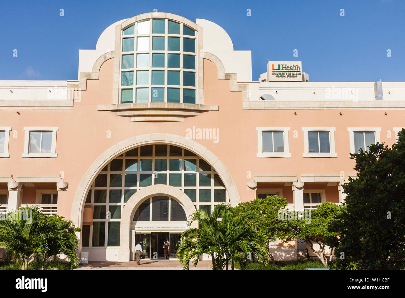 Miami Florida,Miller School of Medicine,University of Miami,Sylvester Comprehensive Cancer Center,medical complex,specialized care,building,facade,hea Stock Photo