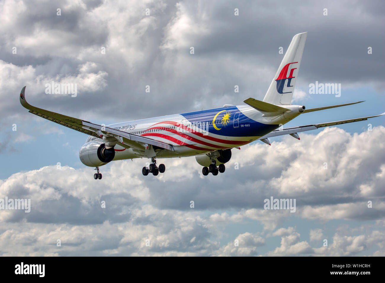 AIRBUS A350-900 9M-MAG OF MALAYSIA AIRLINES Stock Photo - Alamy