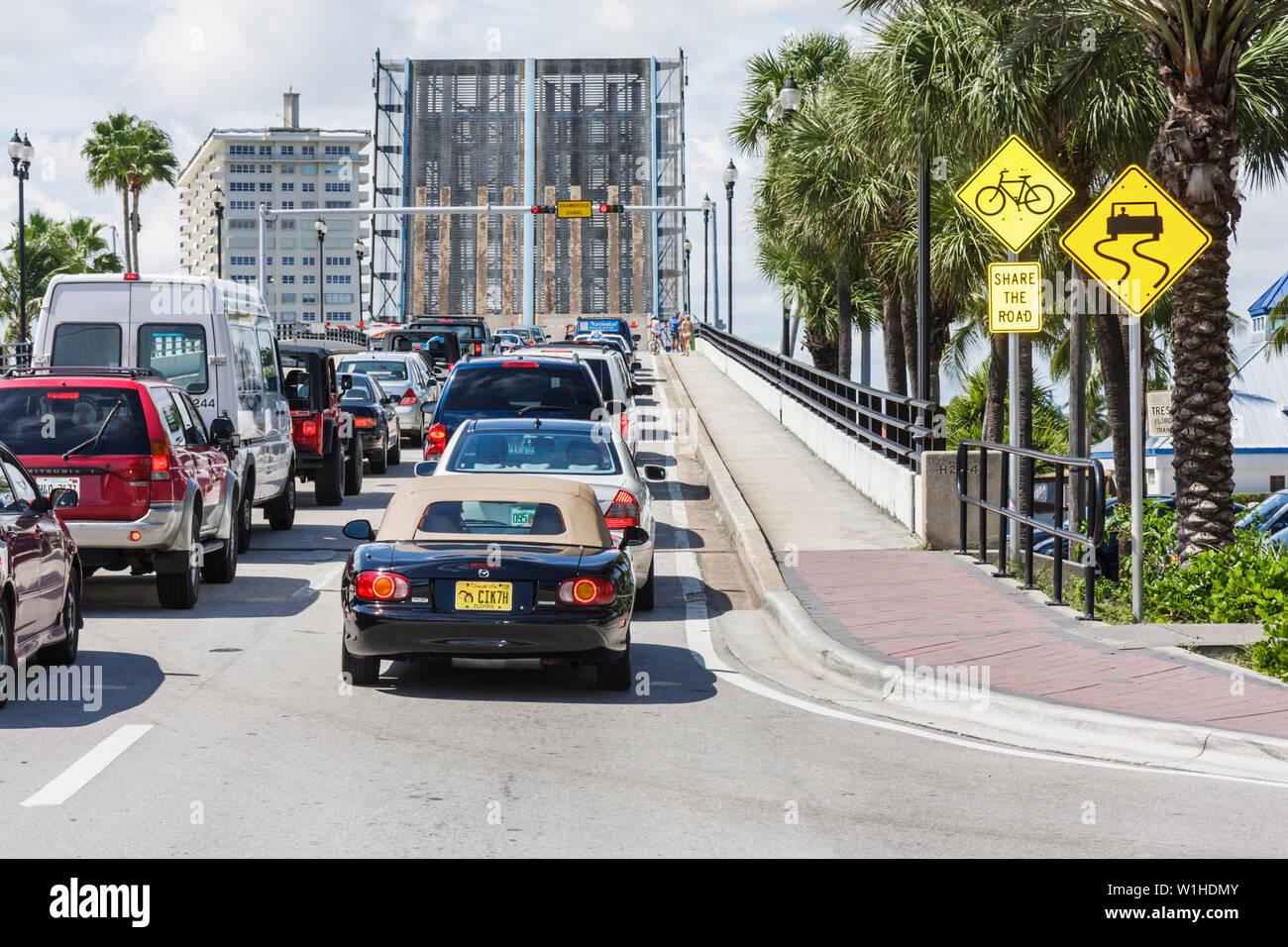 Fort Ft. Lauderdale Florida Beach,East Las Olas Boulevard,drawbridge,moveable bridge,elevated,stopped traffic,car,auto,FL091010108 Stock Photo