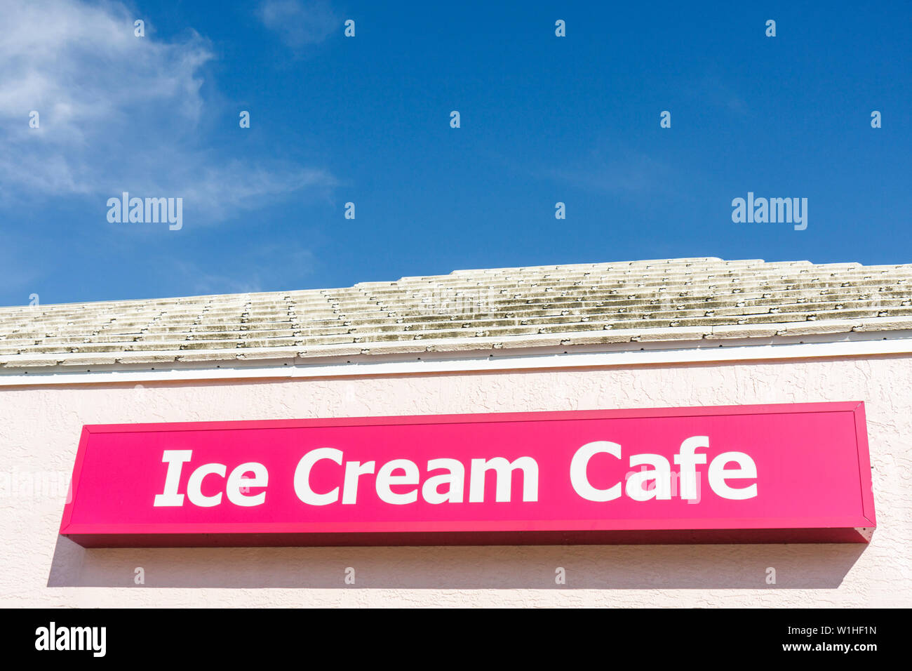 Florida Collier County,Fort Ft. Myers Beach,sign,signs,Ice Cream cafe,shop,outside exterior,front,entrance,FL091018042 Stock Photo