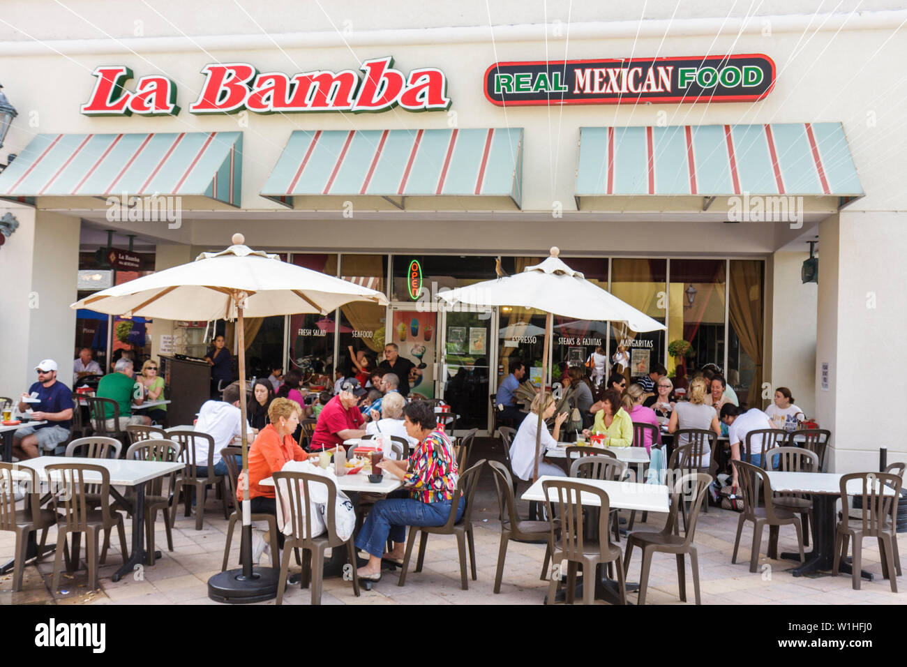 Naples Florida,Estero,Miromar Outlets,retail,mall  arcade,brand,designer,discount,food court plaza table tables casual  dining,La Bamba,Mexican restaura Stock Photo - Alamy